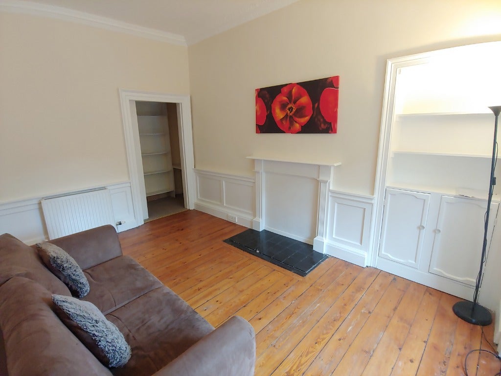 Flat St Patrick Street in City of Edinburgh
