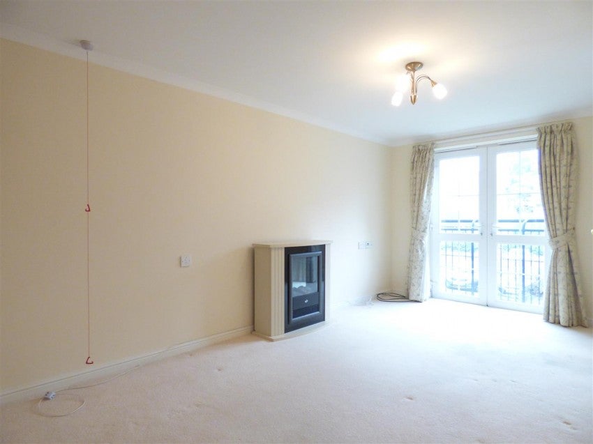 Flat Orchard Court in Romanby