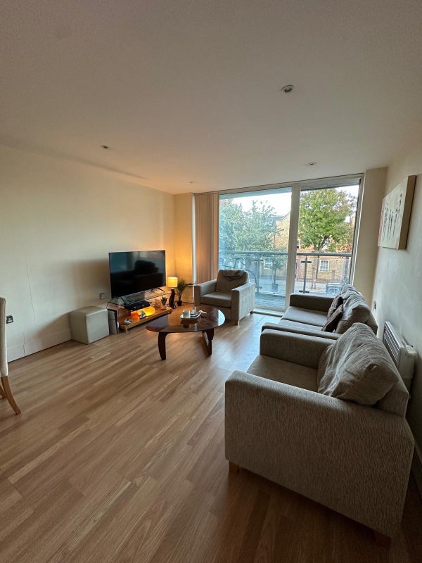Room Drayton Park in Greater London