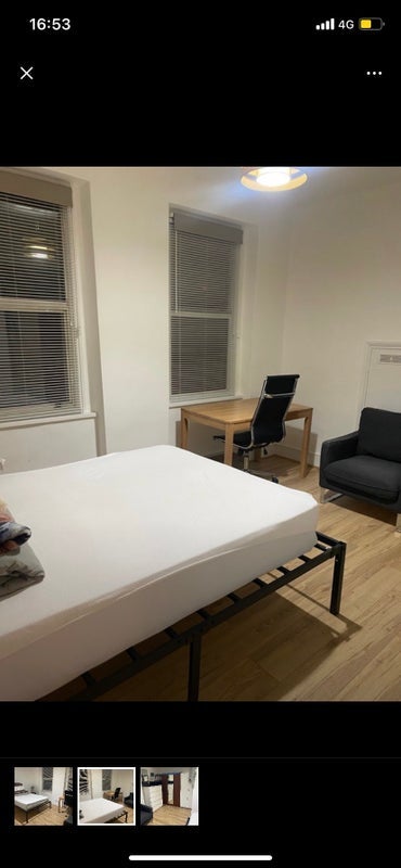 Room Green Lanes in Greater London