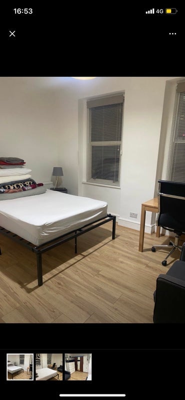Room Green Lanes in Greater London