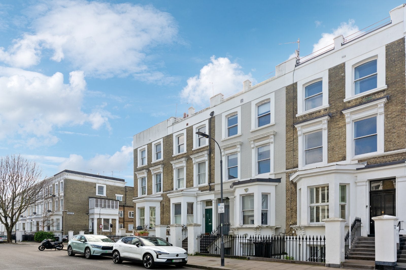Flat Sedlescombe Road in Greater London