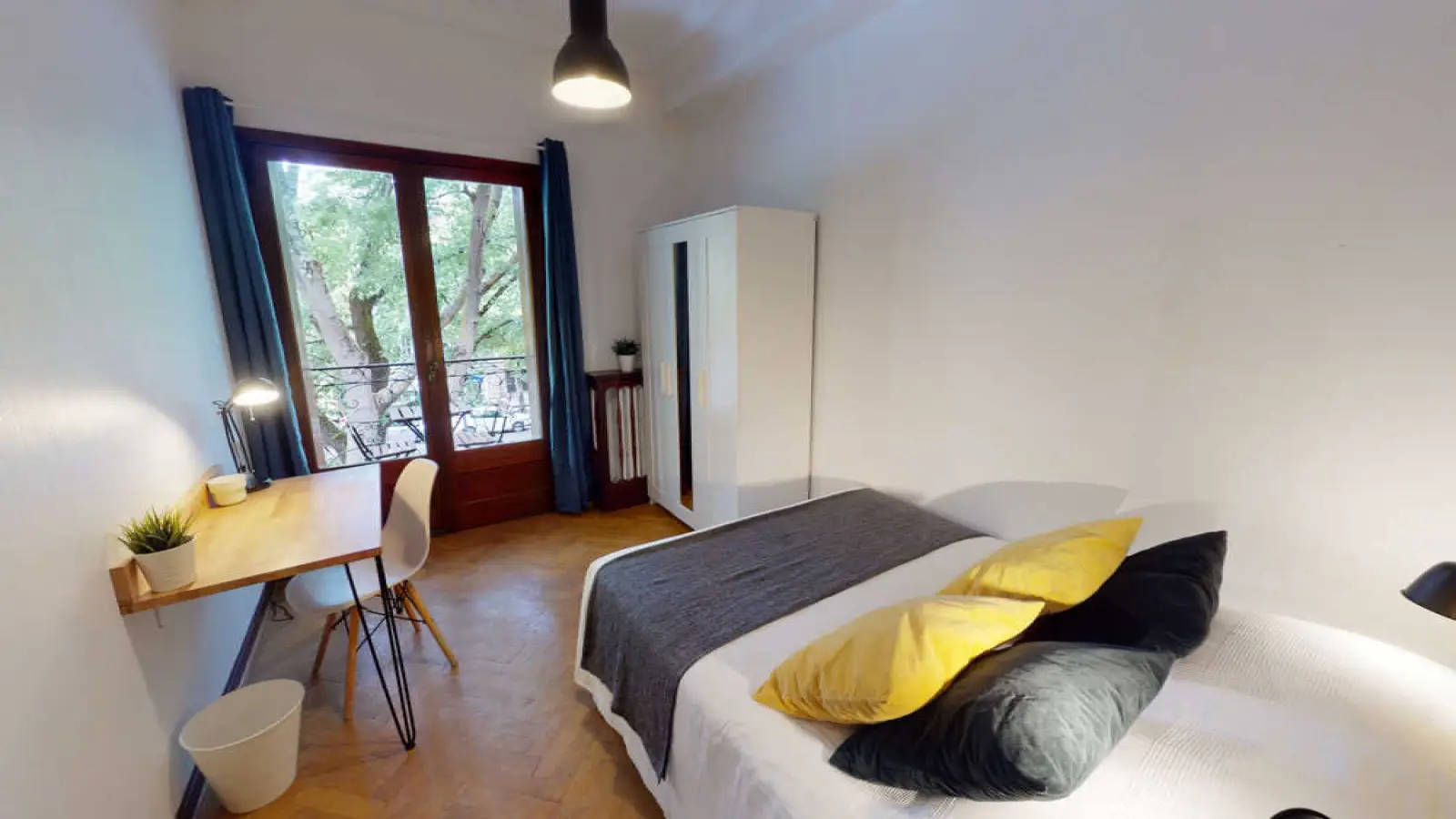 Appartement Cour Henri IV à Toulouse