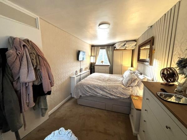 House Walnut Close in Erewash