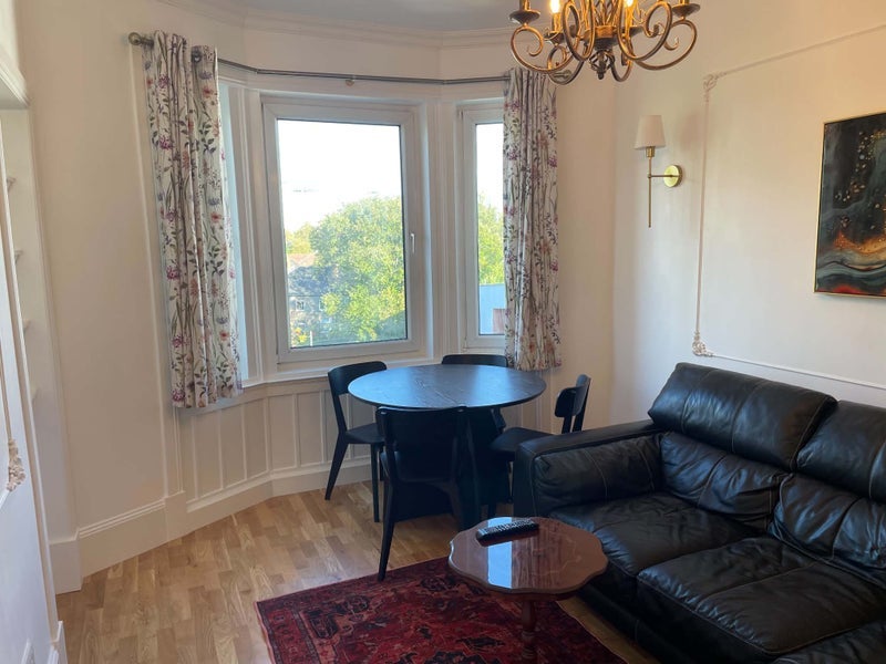 Room Plean Street in Glasgow