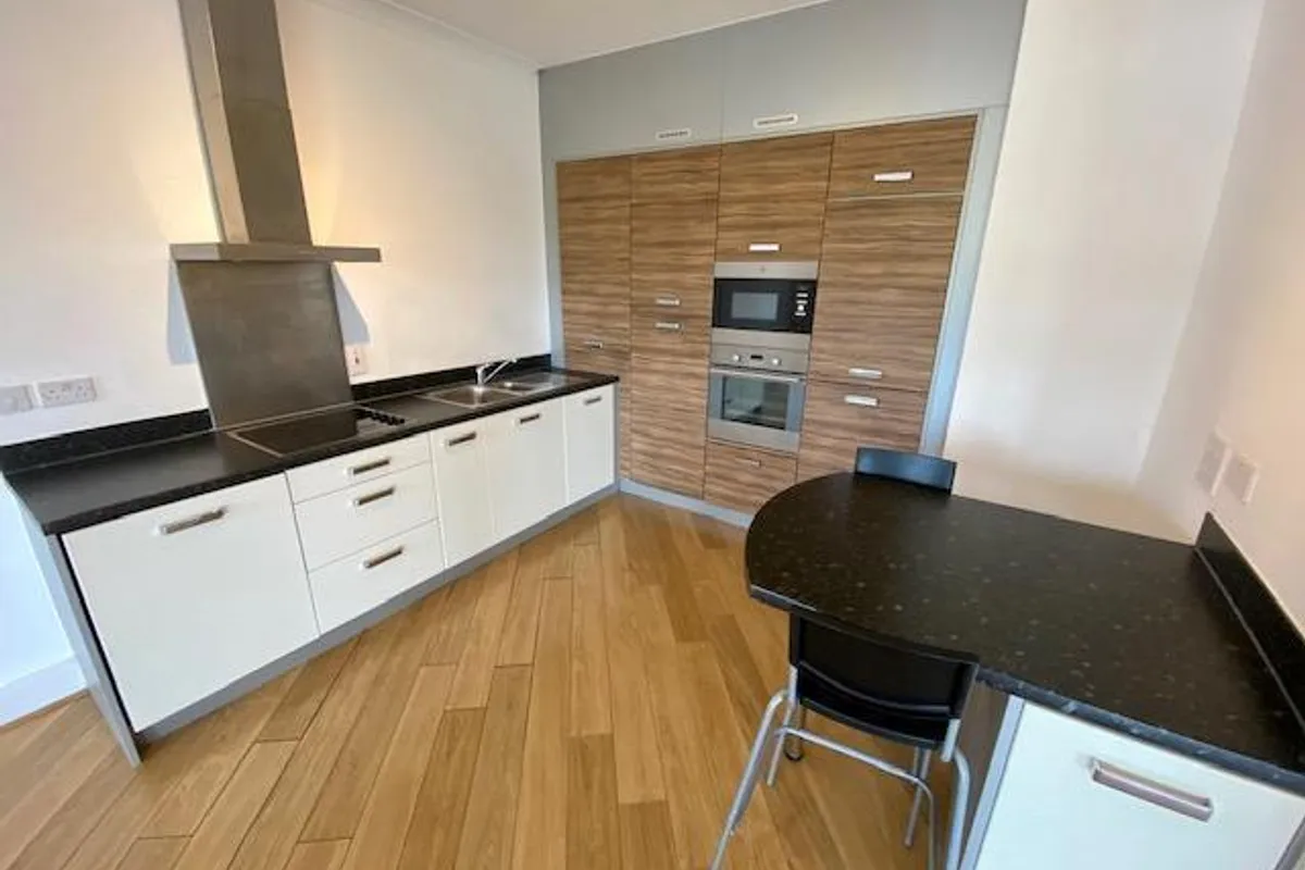 Flat Kingsquarter in Maidenhead