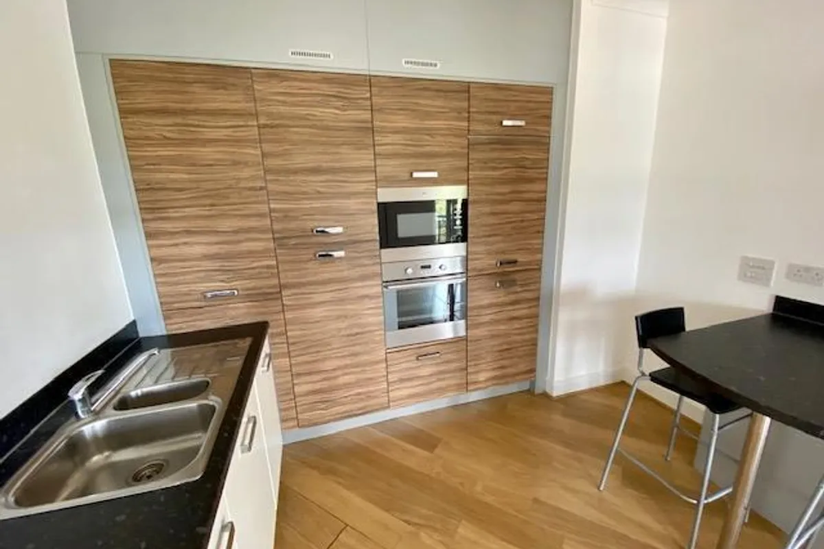 Flat Kingsquarter in Maidenhead