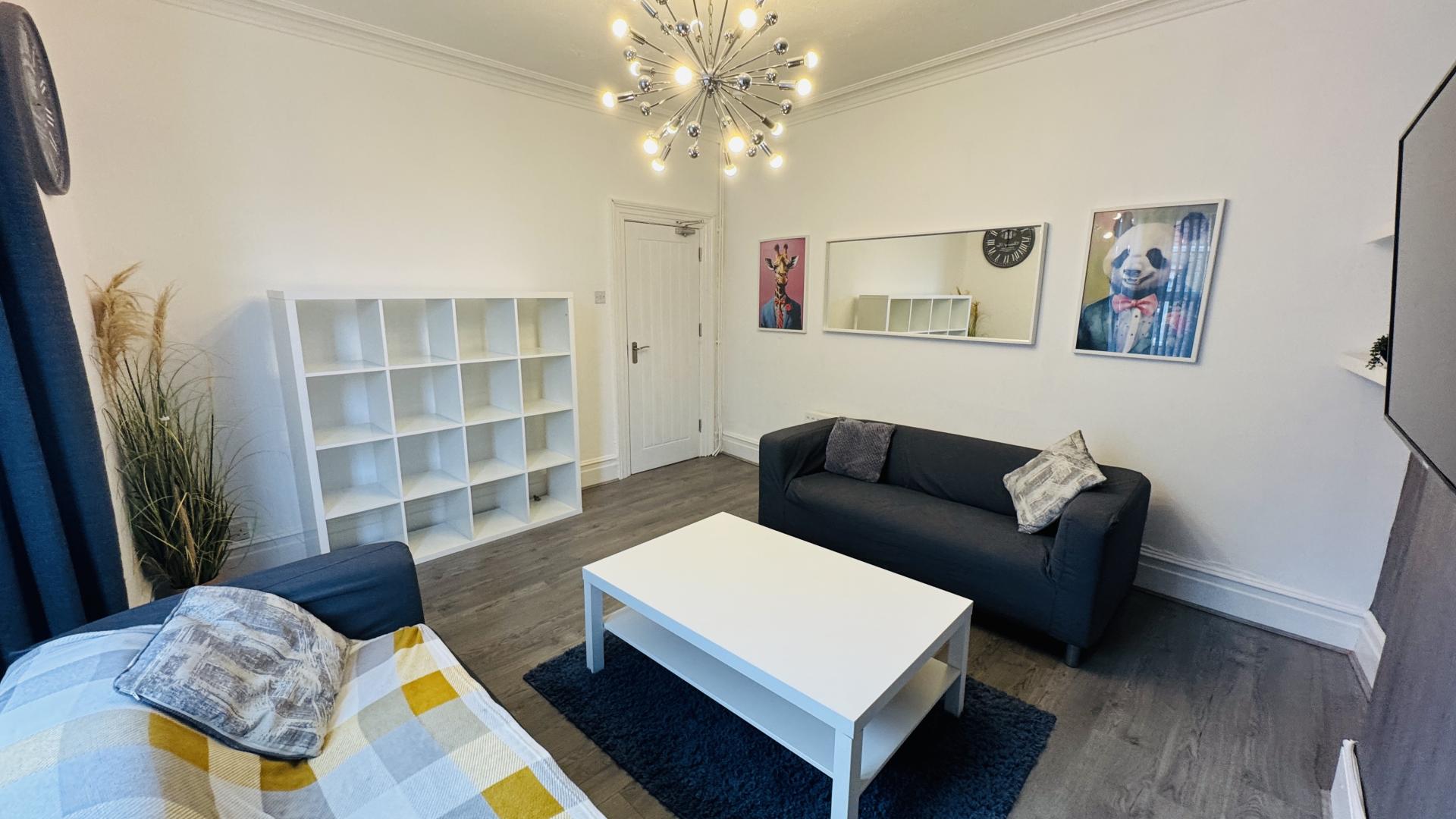 Room Chichester Street in Chester