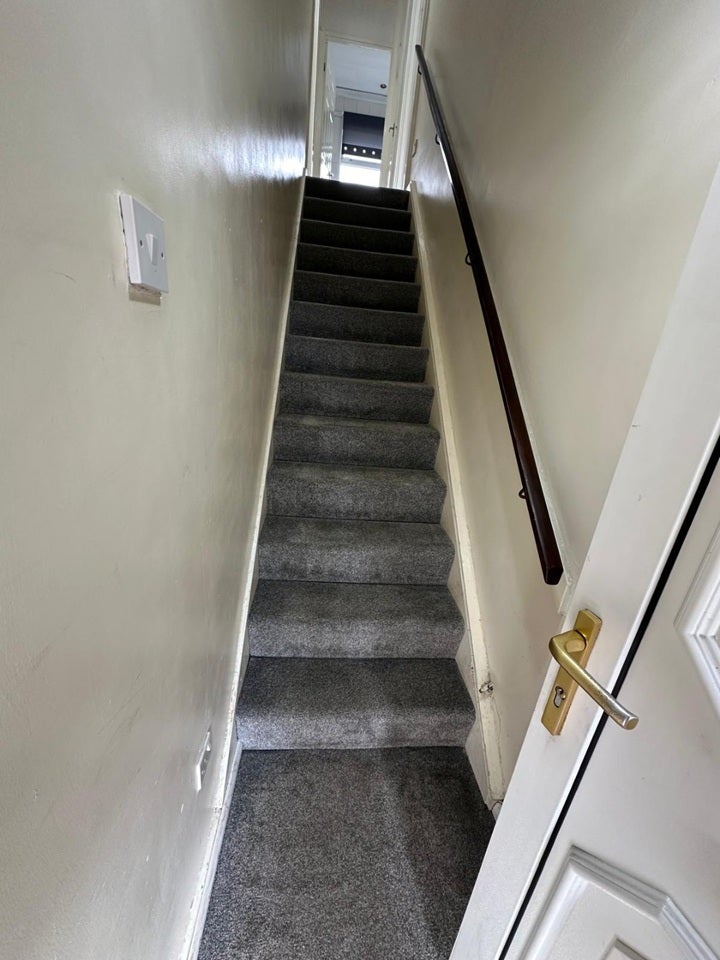 Flat Cheswood Drive in Birmingham