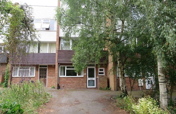 House Crescent Close in Oxford