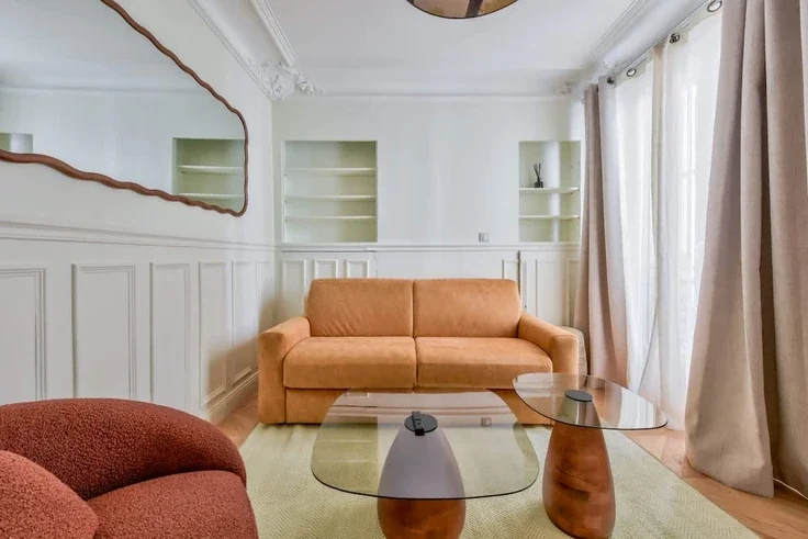 Appartement Rue de la Tour à Paris