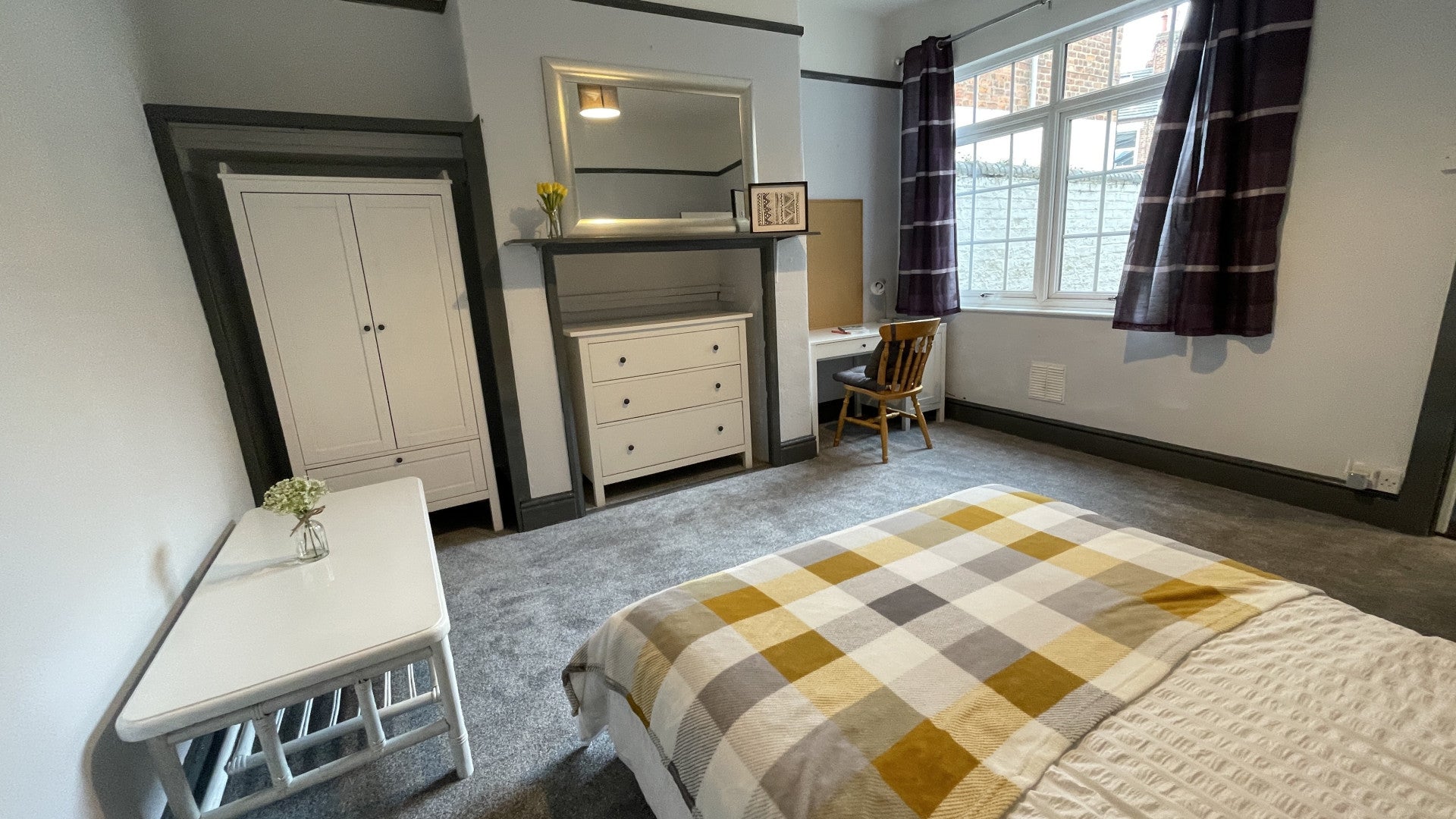 Room Raymond Street in Chester