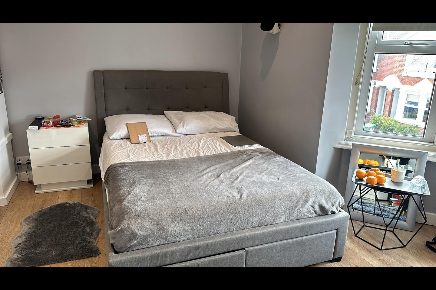 Room Harborough Road in Southampton