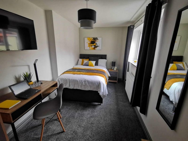 Room Orrel Street in Salford