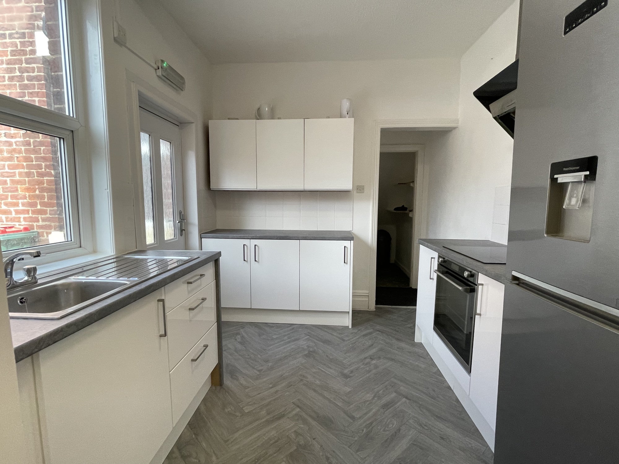Flat Balfour Road in Preston