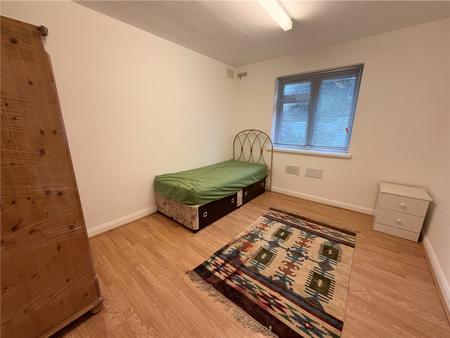 Flat Lampton Road in London