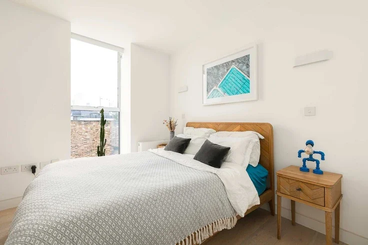 Flat Kingsland Road in Greater London