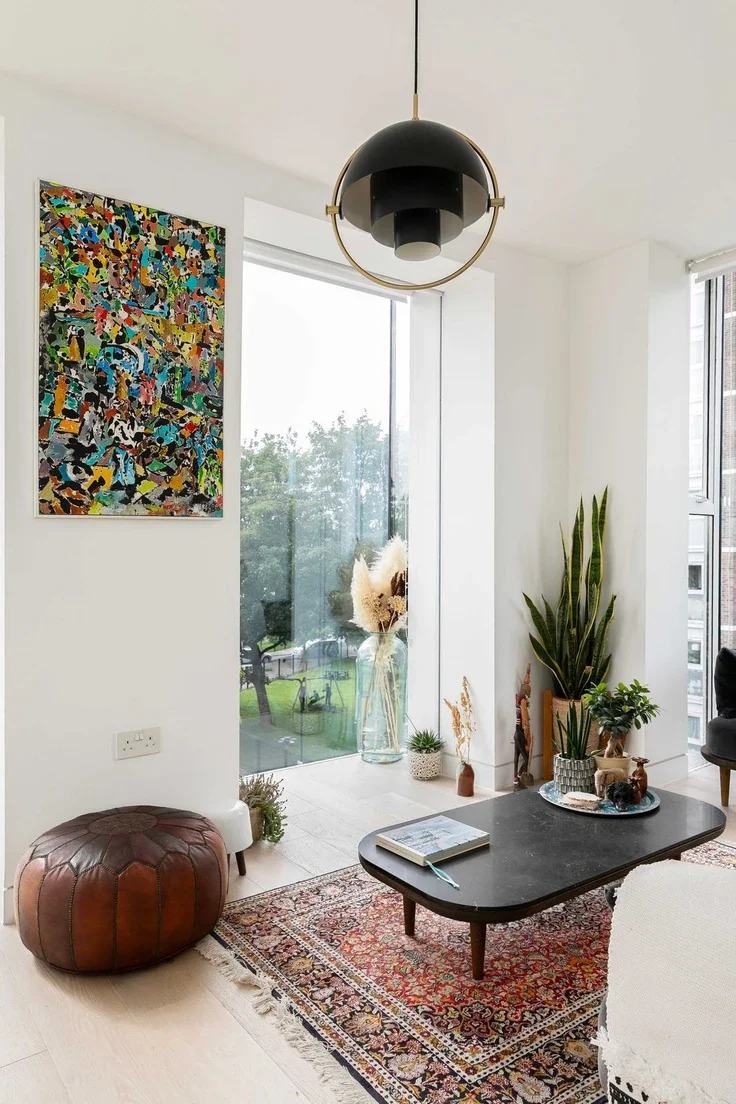 Flat Kingsland Road in Greater London