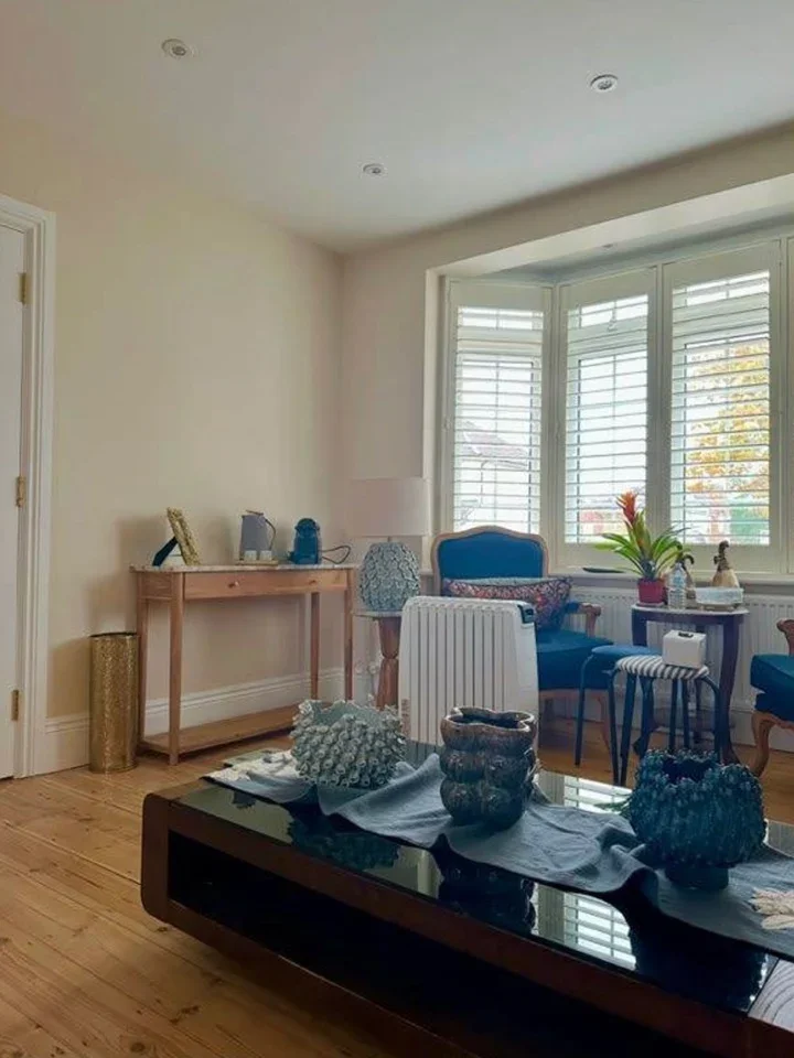 House Queens Walk in Greater London