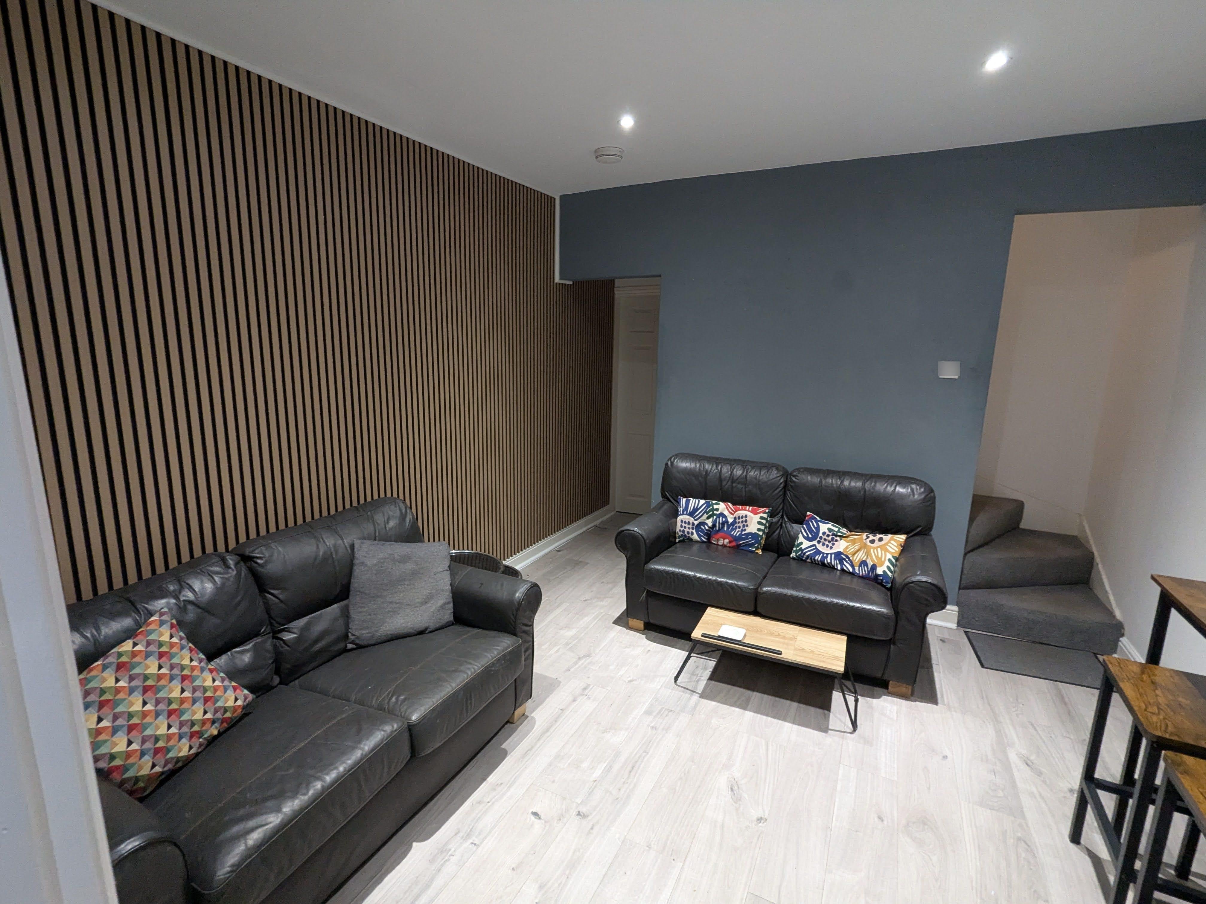 Room Gibbeson Street in Lincoln
