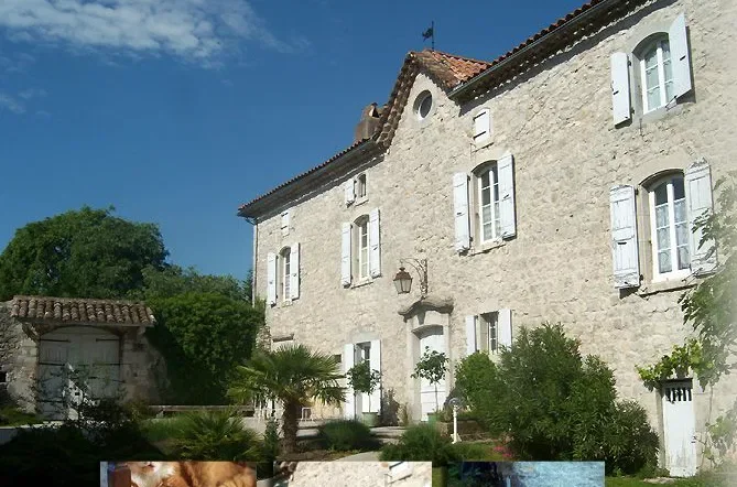 Room Impasse des Campanes in Saint-Alban-Auriolles