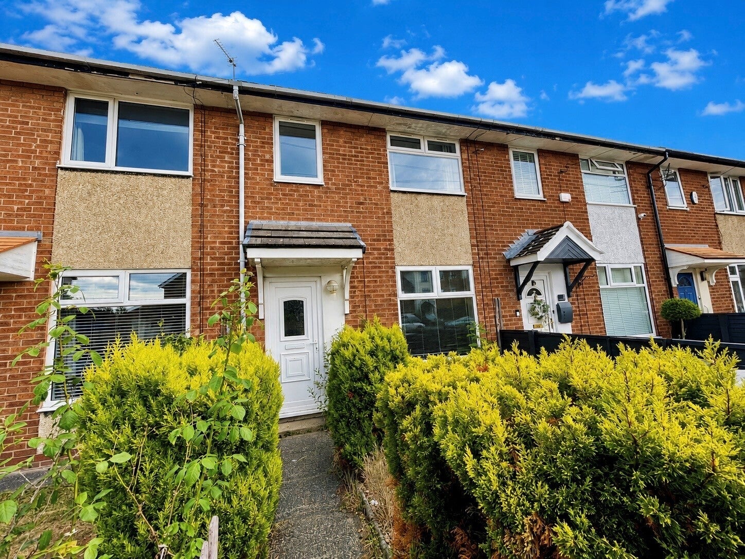 House Henbury Road in Handforth