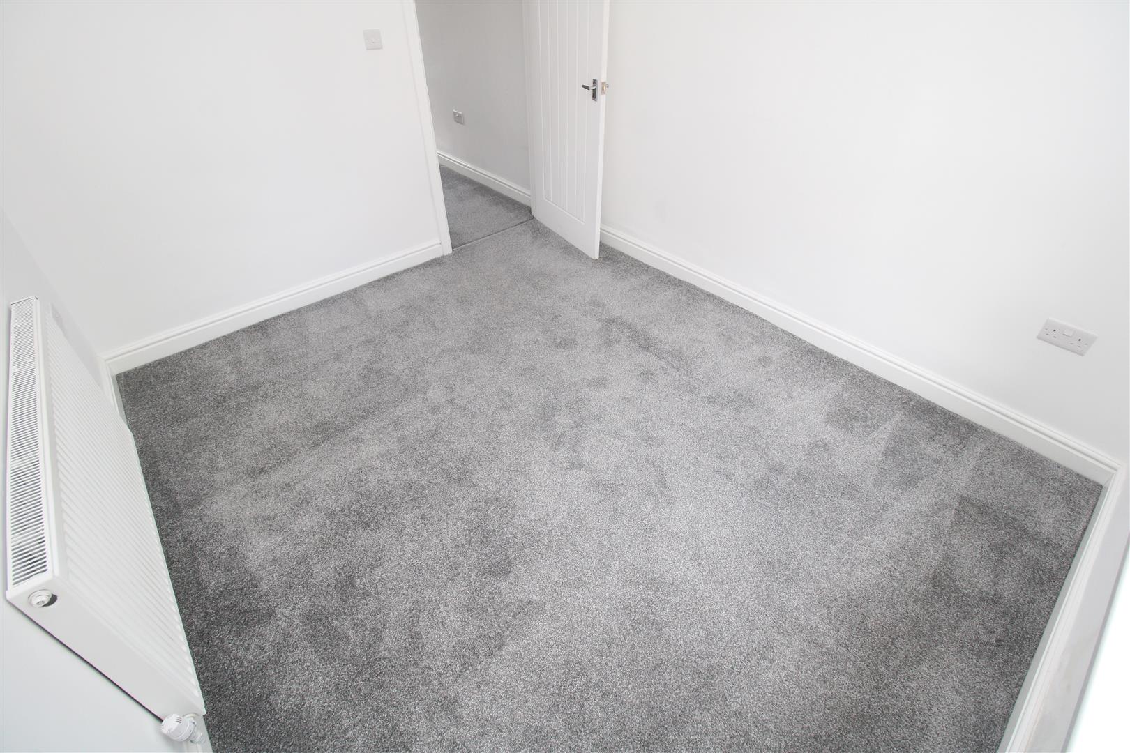 Flat Gladstone Street in Abertillery