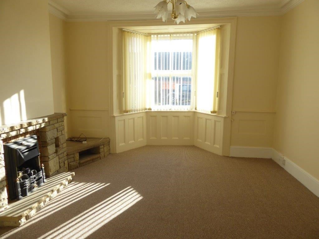 Flat Winsover Road in South Holland
