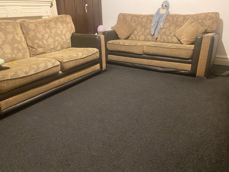 Room Conway Place in Leeds