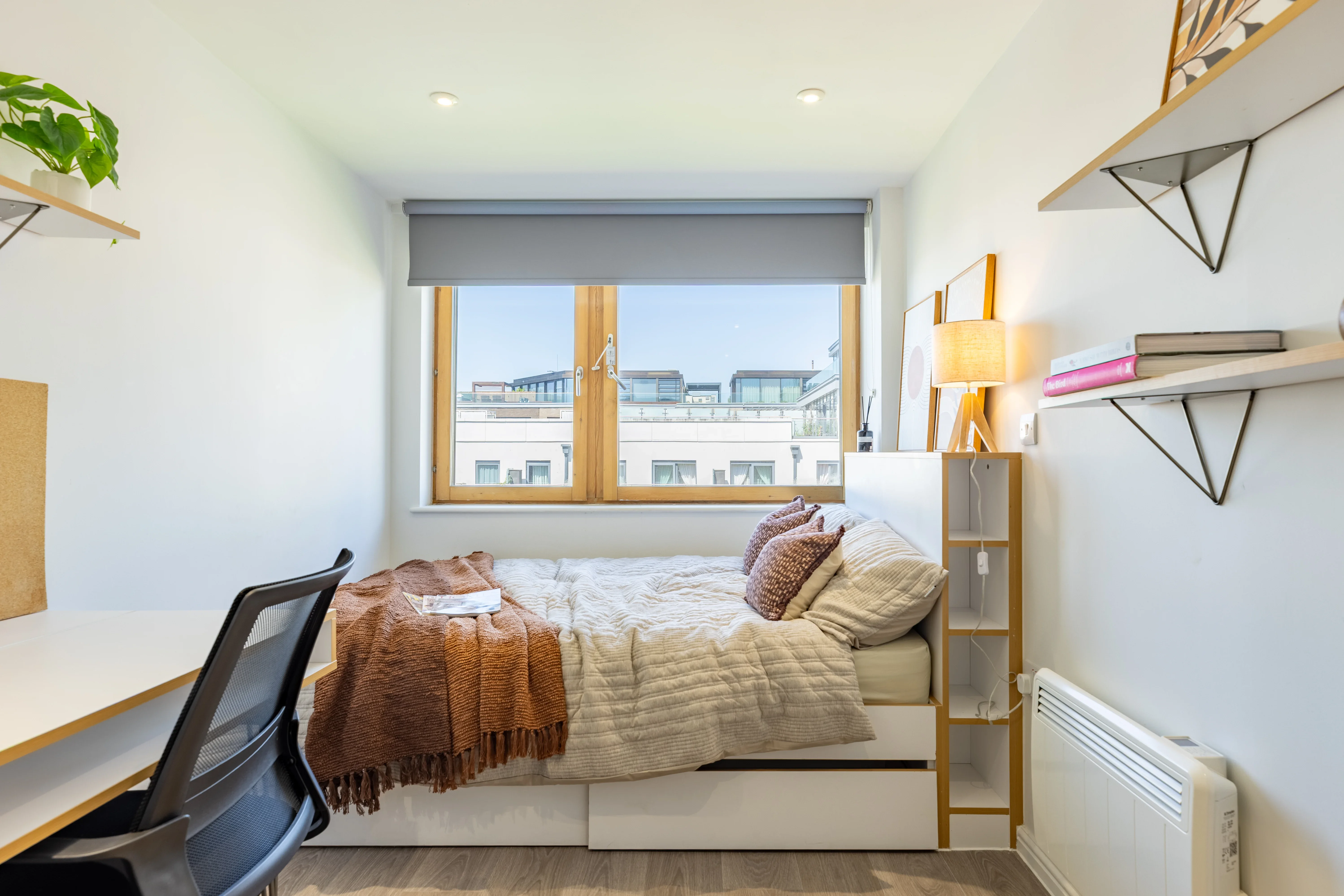 Room Imperial Road in Greater London