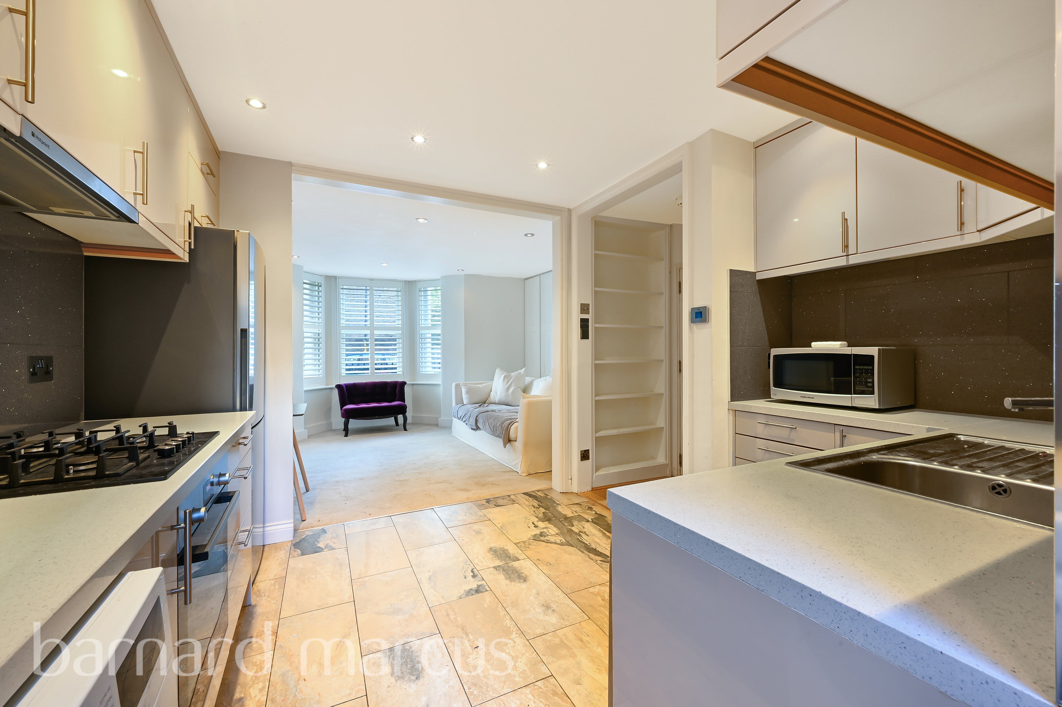 Flat Kennington Park Place in Greater London