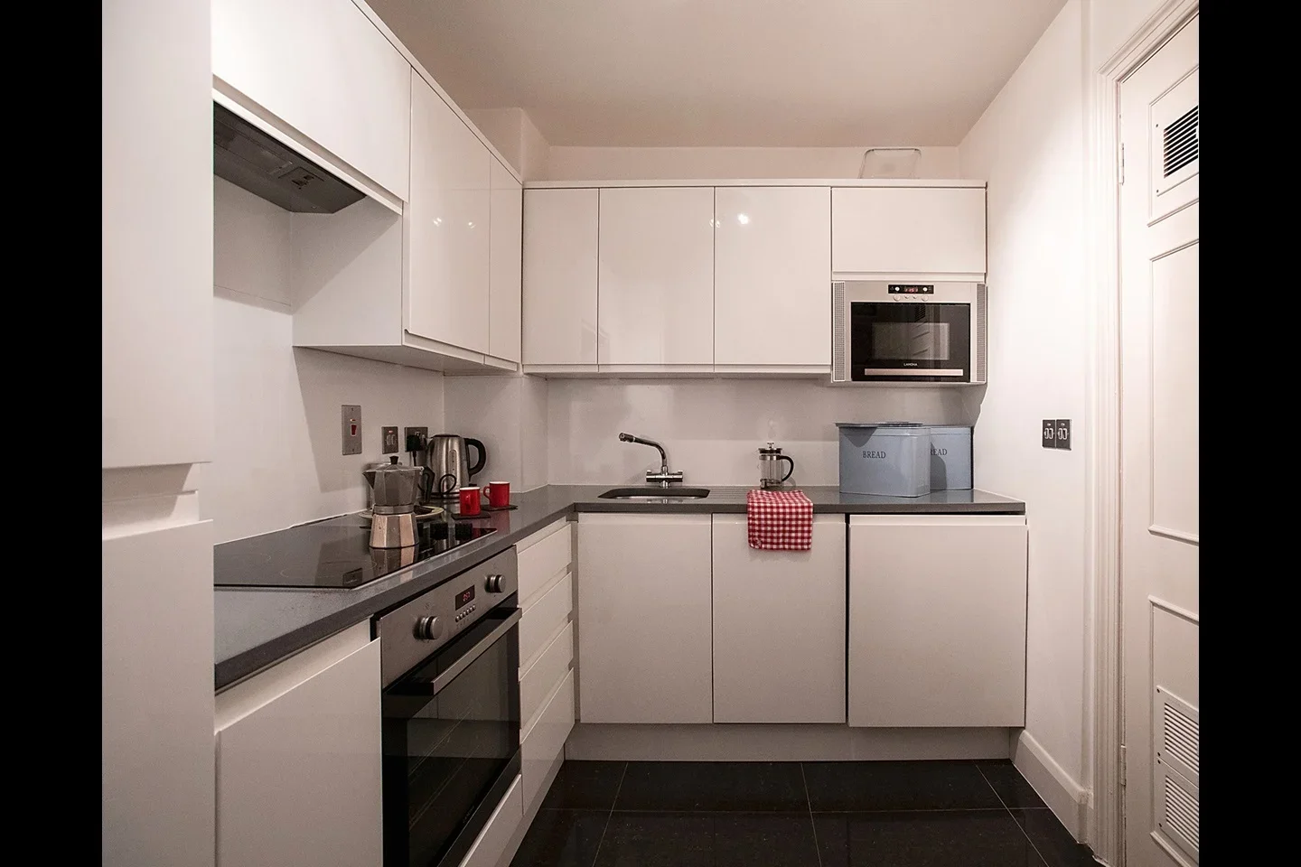 Flat Bloomsbury Square in Greater London