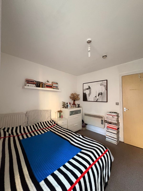 Room Harry Zeital Way in Greater London