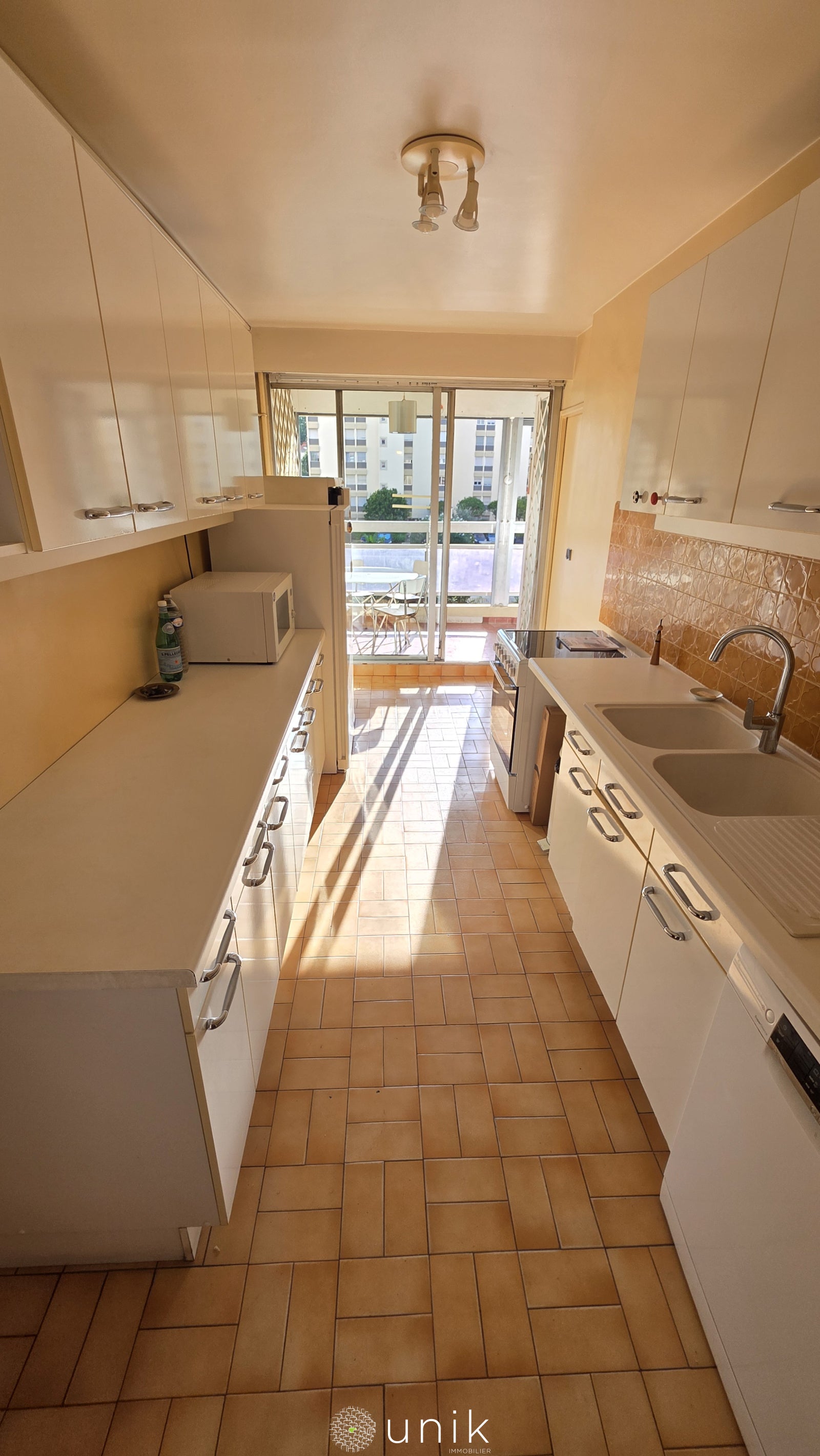 Room Allée du Nouveau Monde in Montpellier