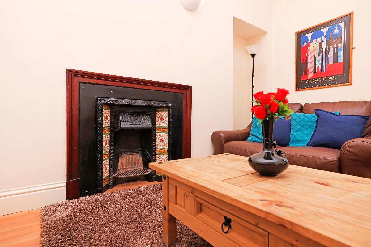Flat Queensgate in Inverness