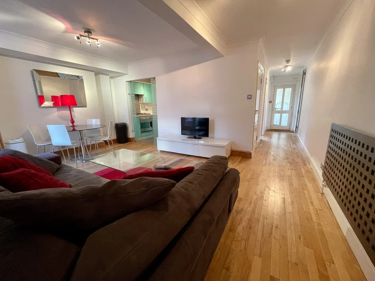Flat Eaton Place in Brighton