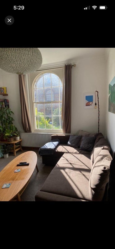Room Clarence Place in Greater London