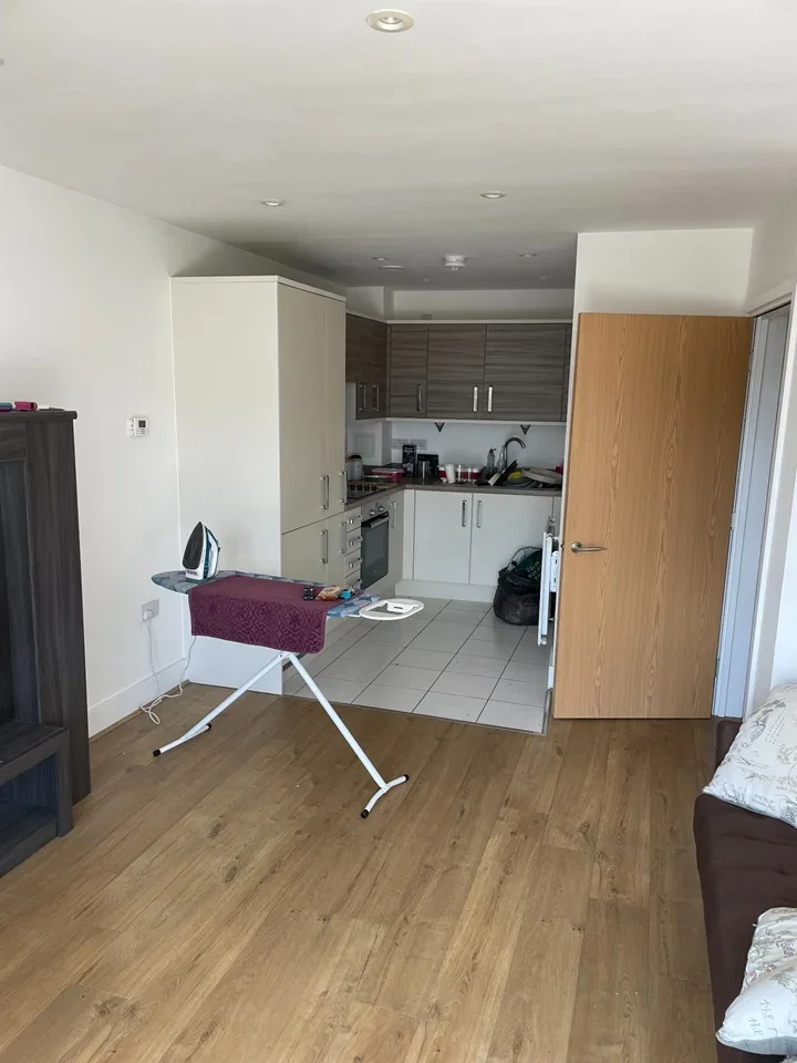 Flat John Thorneycroft Road in Southampton