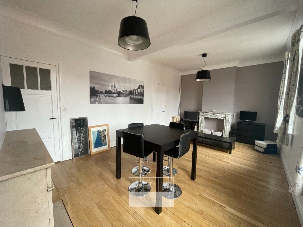 Appartement Rue de l'Hôpital Militaire à Lille