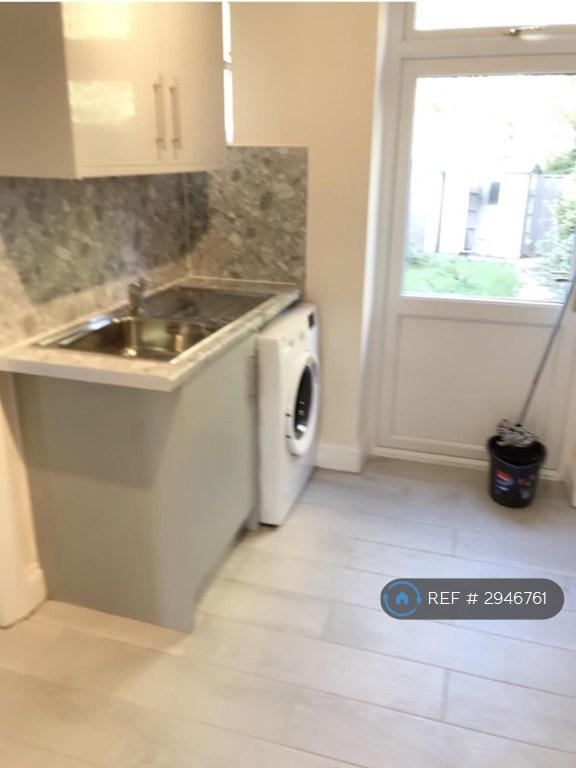 Room Sibthorpe Road in Greater London