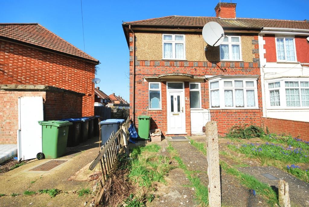 House Queensbury Road in Greater London