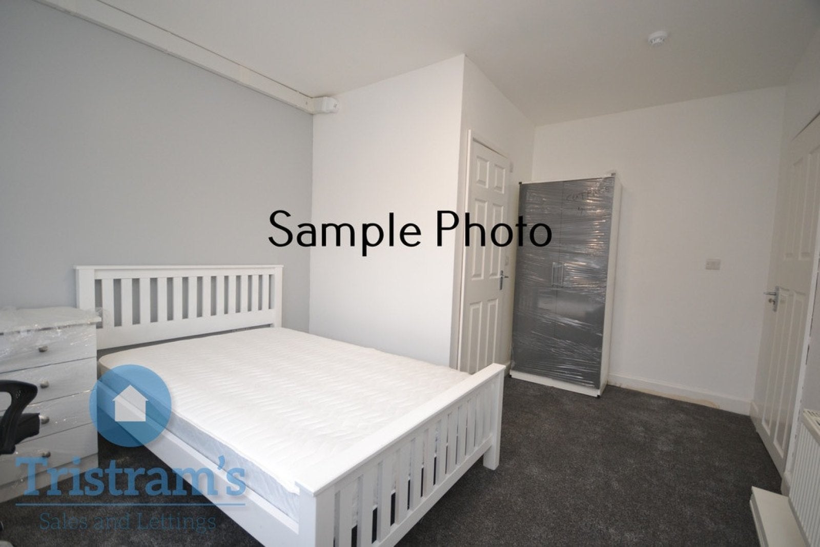 Room Fletcher Road in Nottingham