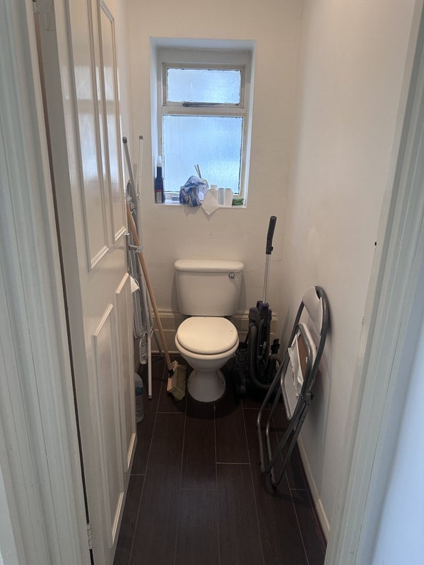 Room Woodland Road in Greater London