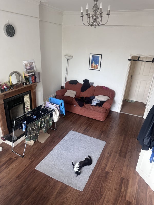 Room Woodland Road in Greater London
