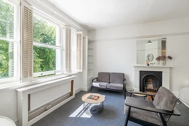 Flat Elsham Road in Greater London