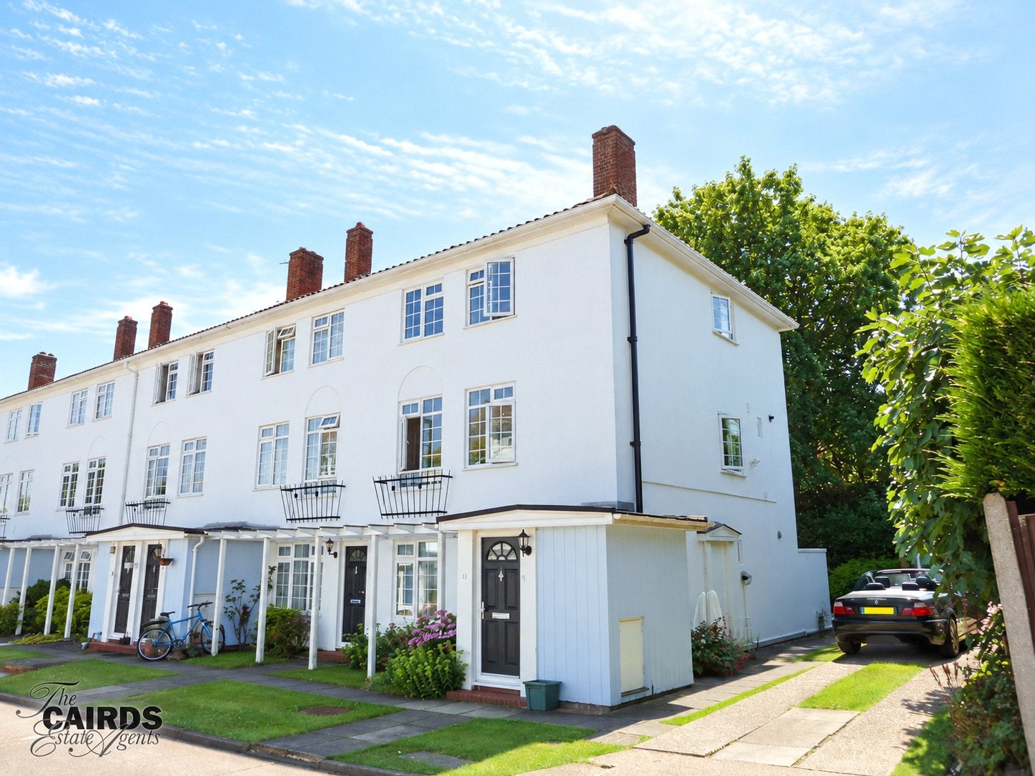 Flat Manor House Court in Epsom and Ewell