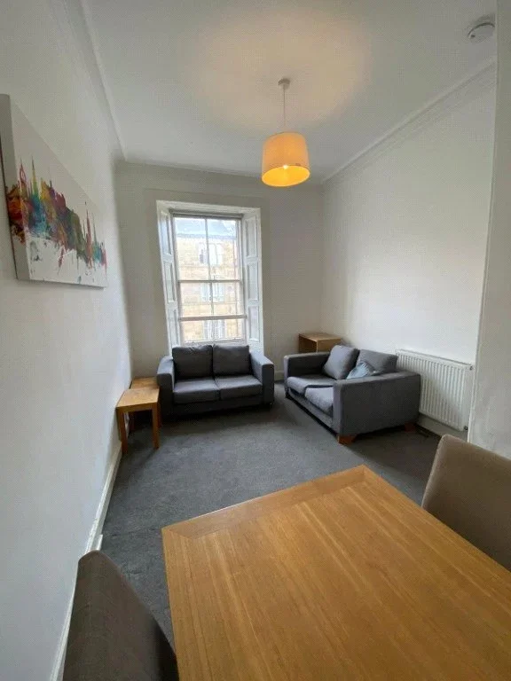 Flat Brougham Place in City of Edinburgh