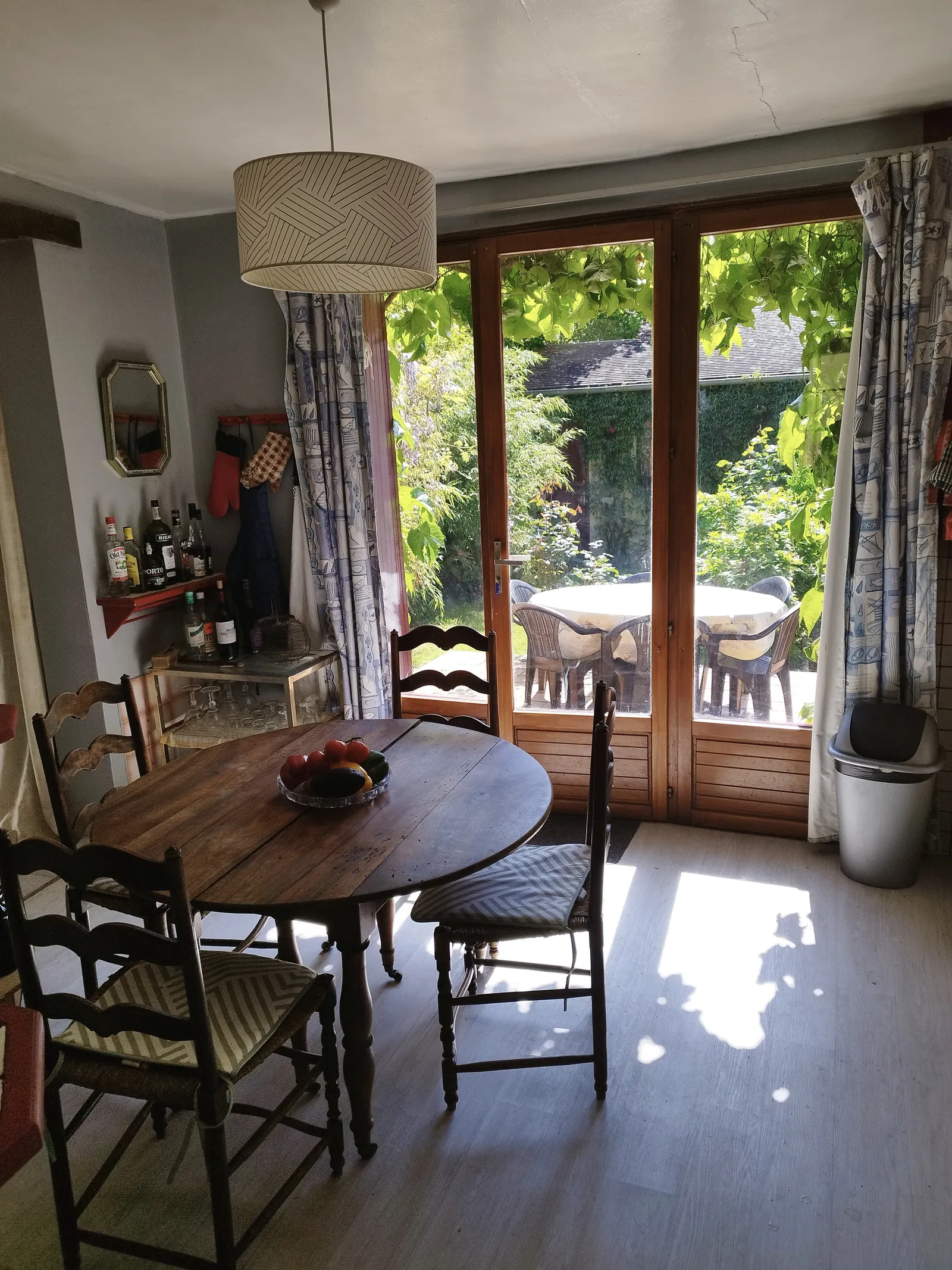 Room Rue Michel Meillant in Sablons sur Huisne