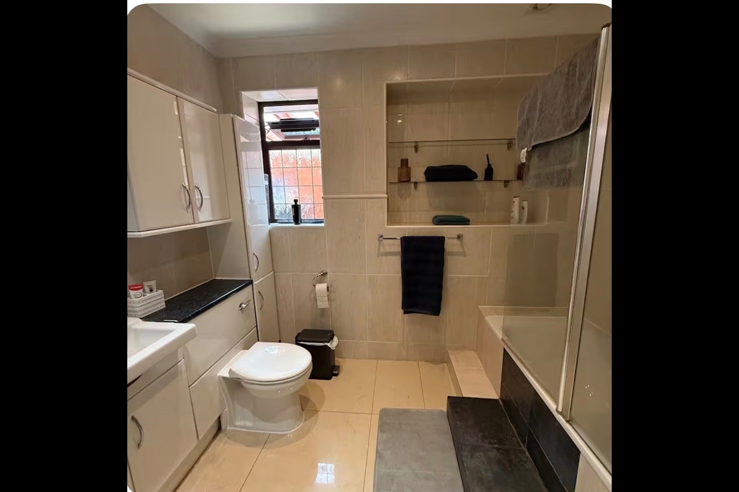 Room Culverlands Close in Greater London