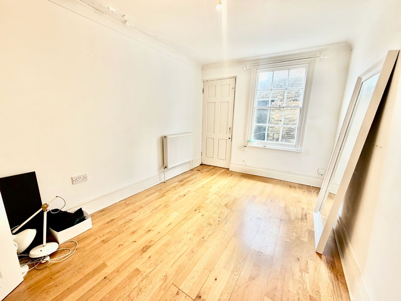 Flat Wellington Crescent in Thanet